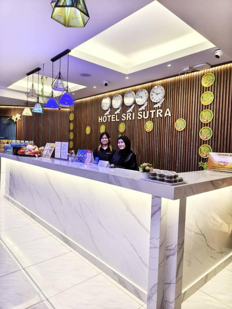 Hotel Sri Sutra 八打灵再也 外观 照片